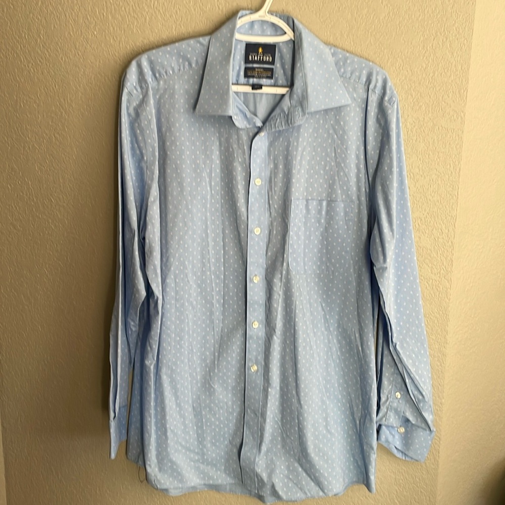 CLOSET CLEANOUT $10 Stafford Travel Dress Shirt